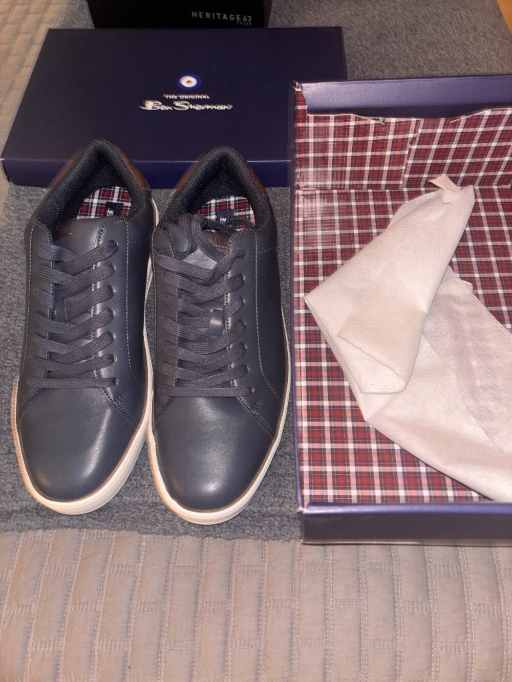 Ben Sherman Bromley Sneaker  Navy/Whisper White/Brown. Size 10.5